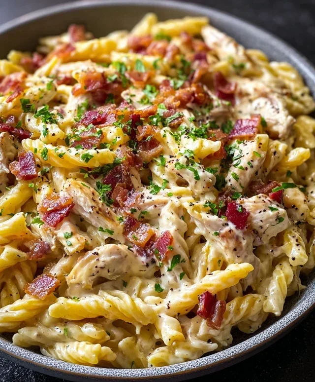 One-Pan Creamy Ranch Beef Beef Bacon Chicken Pasta